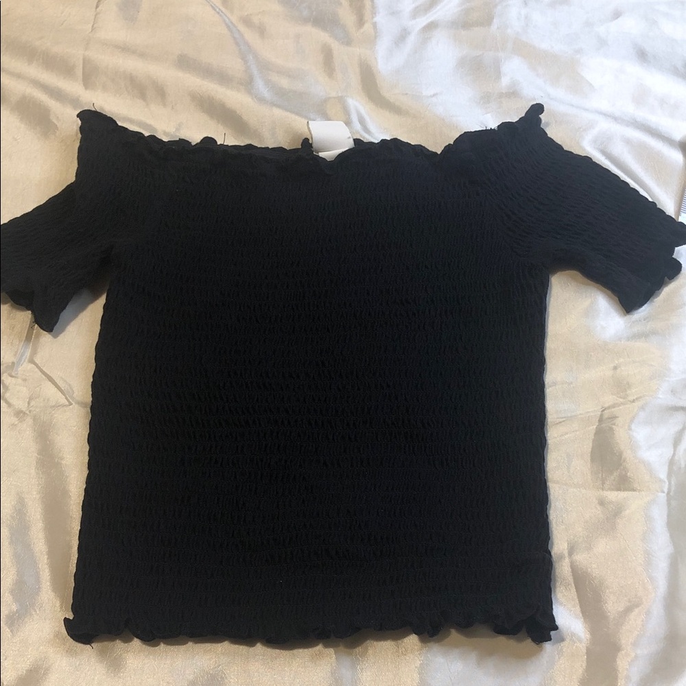 H&M Black Off-Shoulder Top